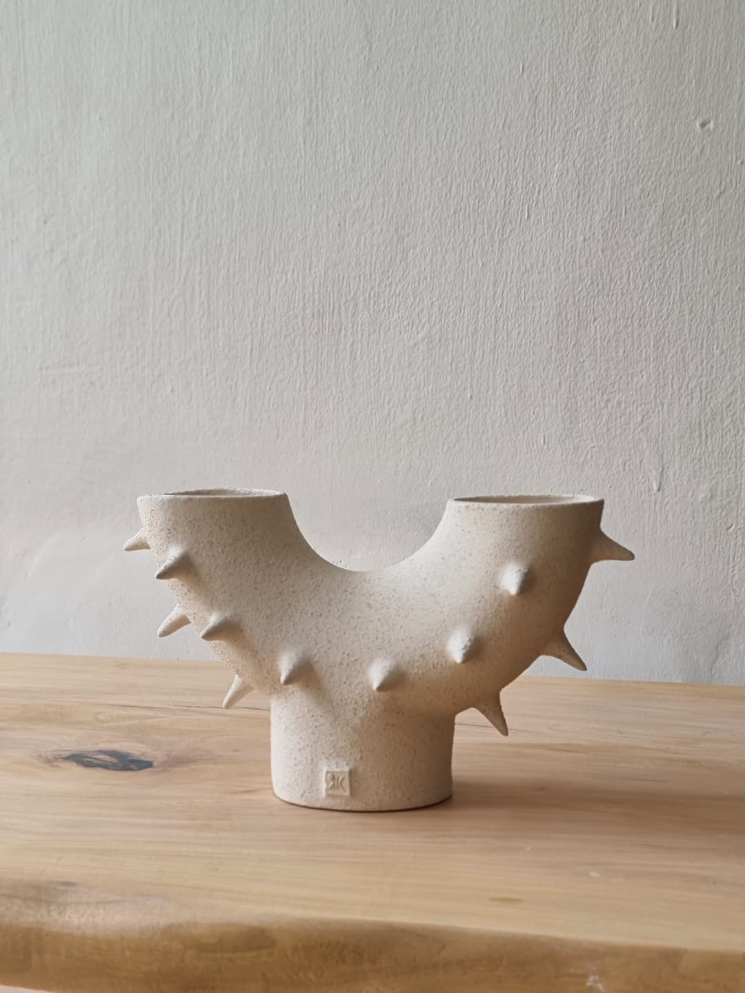 Керамическая ваза ручной работы