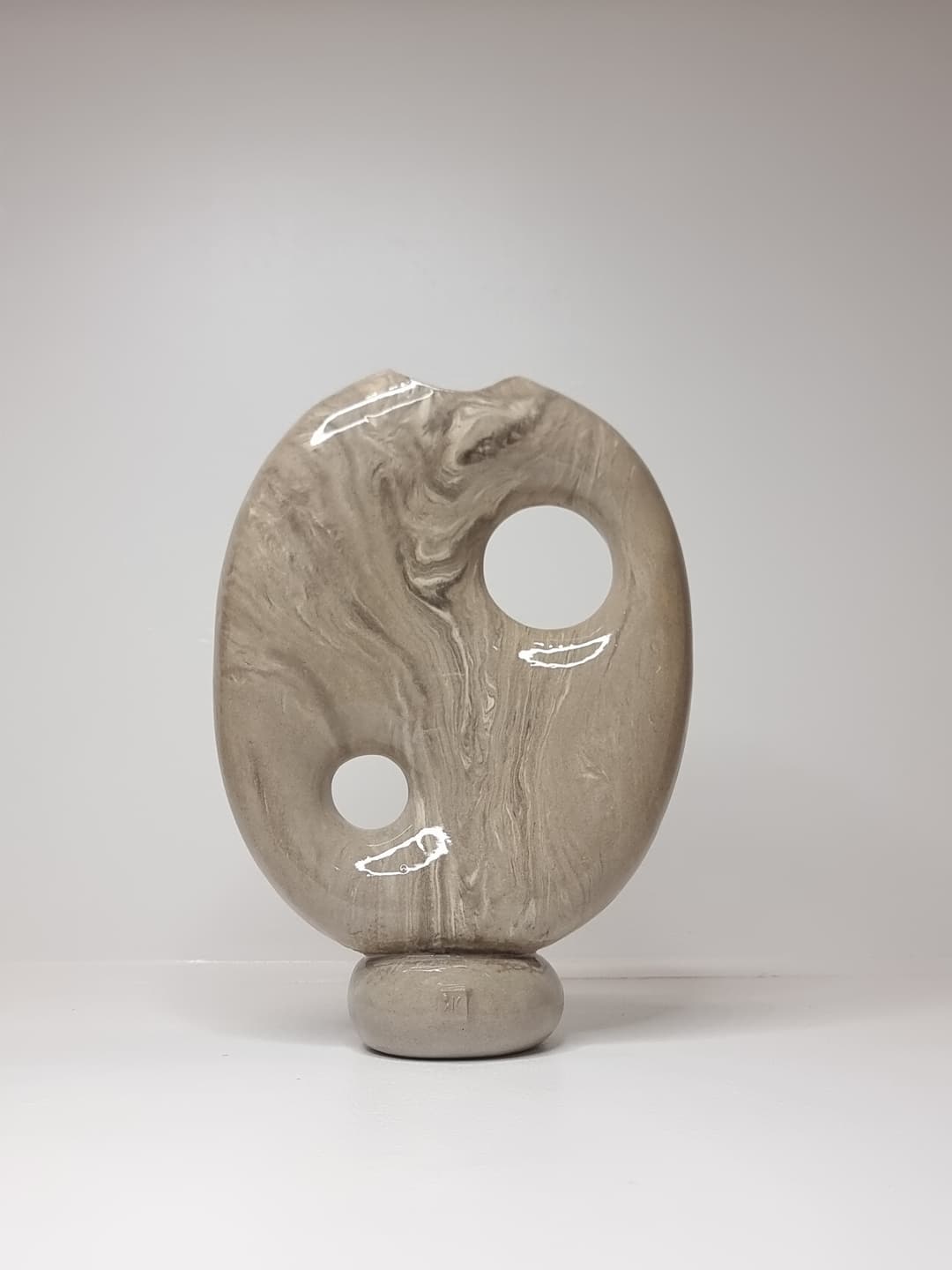 Керамическая ваза ручной работы